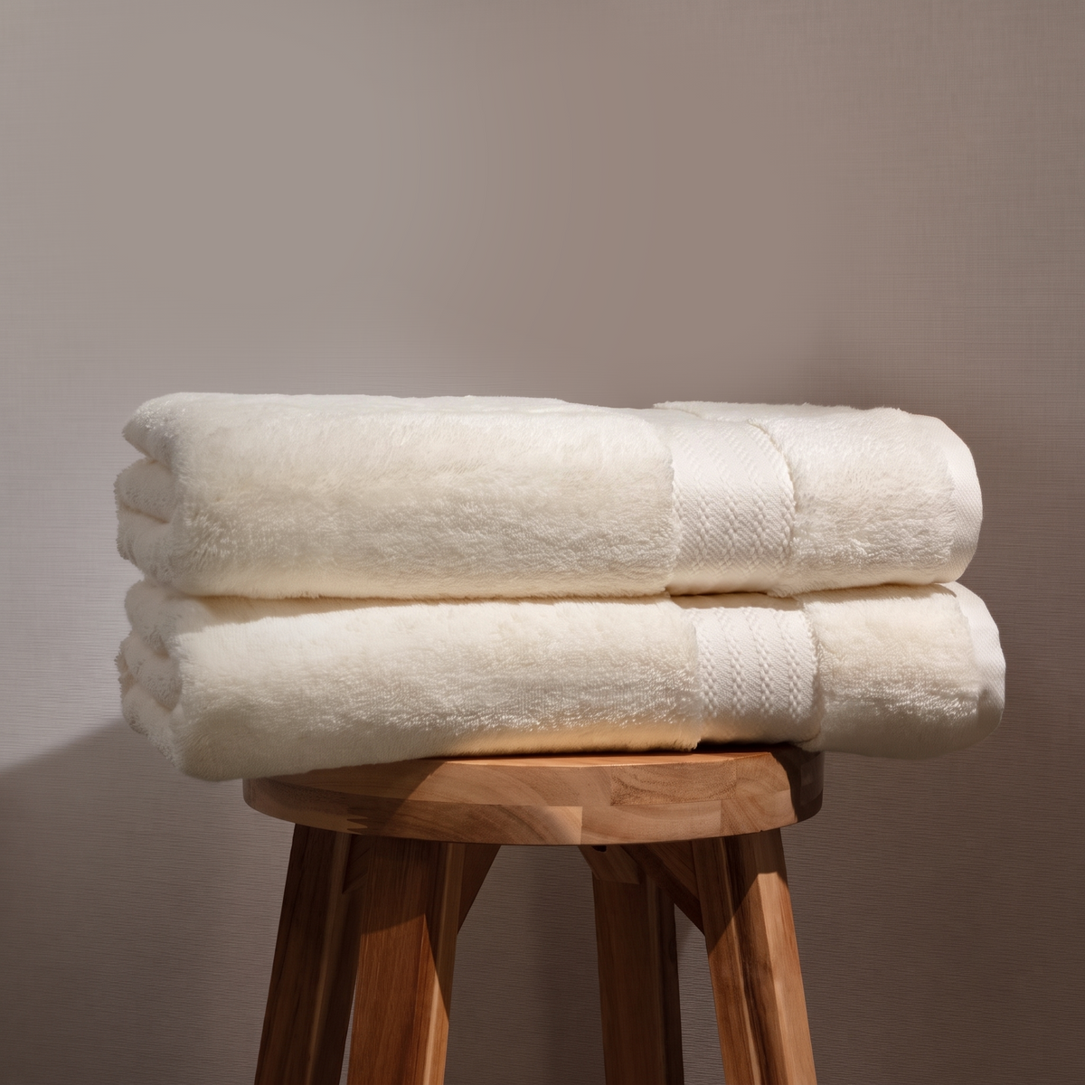 100% Organic Cotton 700 GSM- 2 Bath Towels