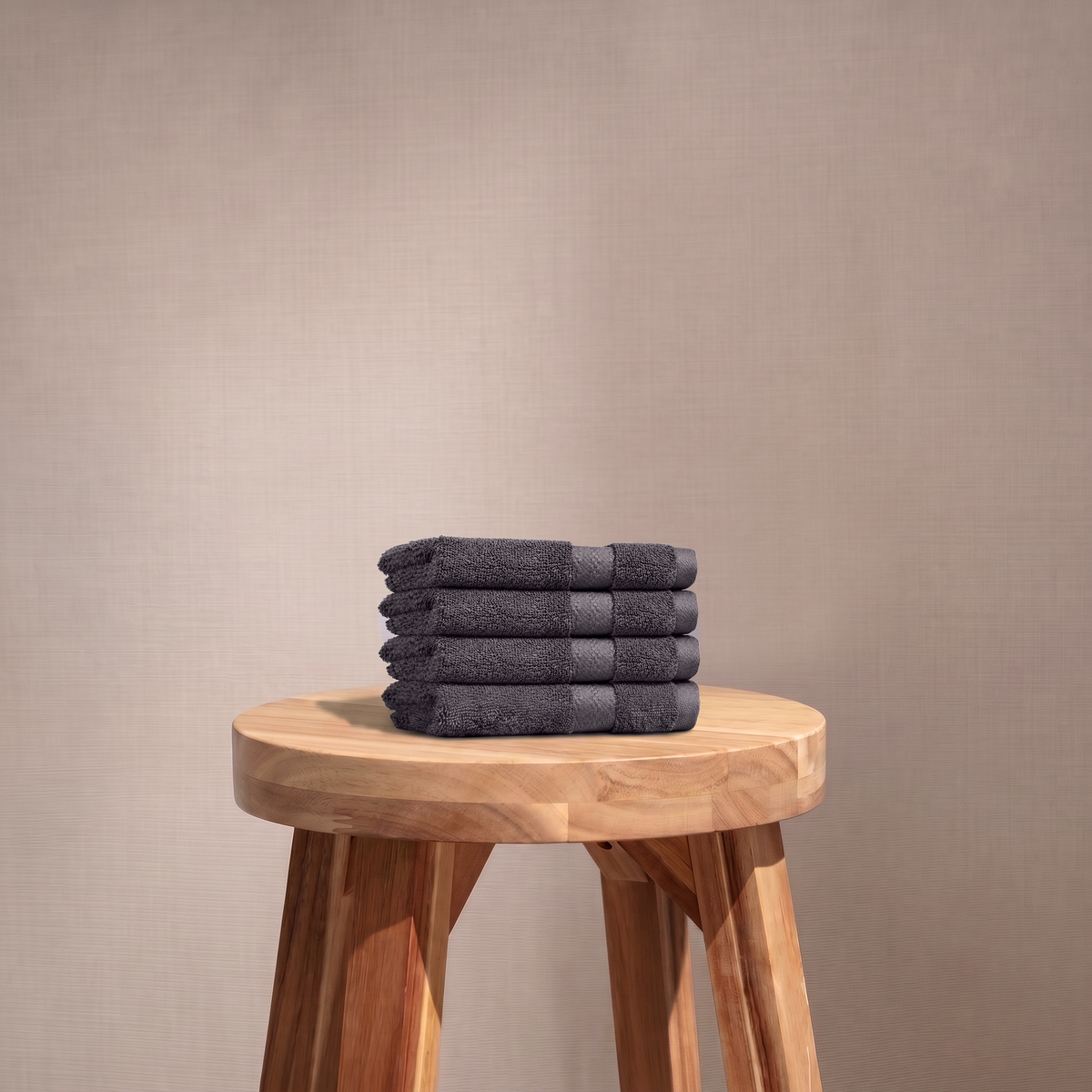 100% Organic Cotton 700 GSM- 4 Face Towels