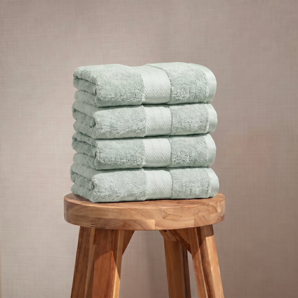 100% Organic Cotton Luxury Towels- 4 Hand Towels
