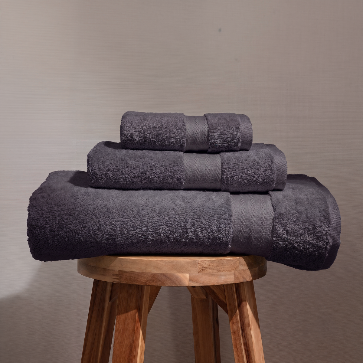 100% Organic Cotton 700 GSM- Set of 3 Towels