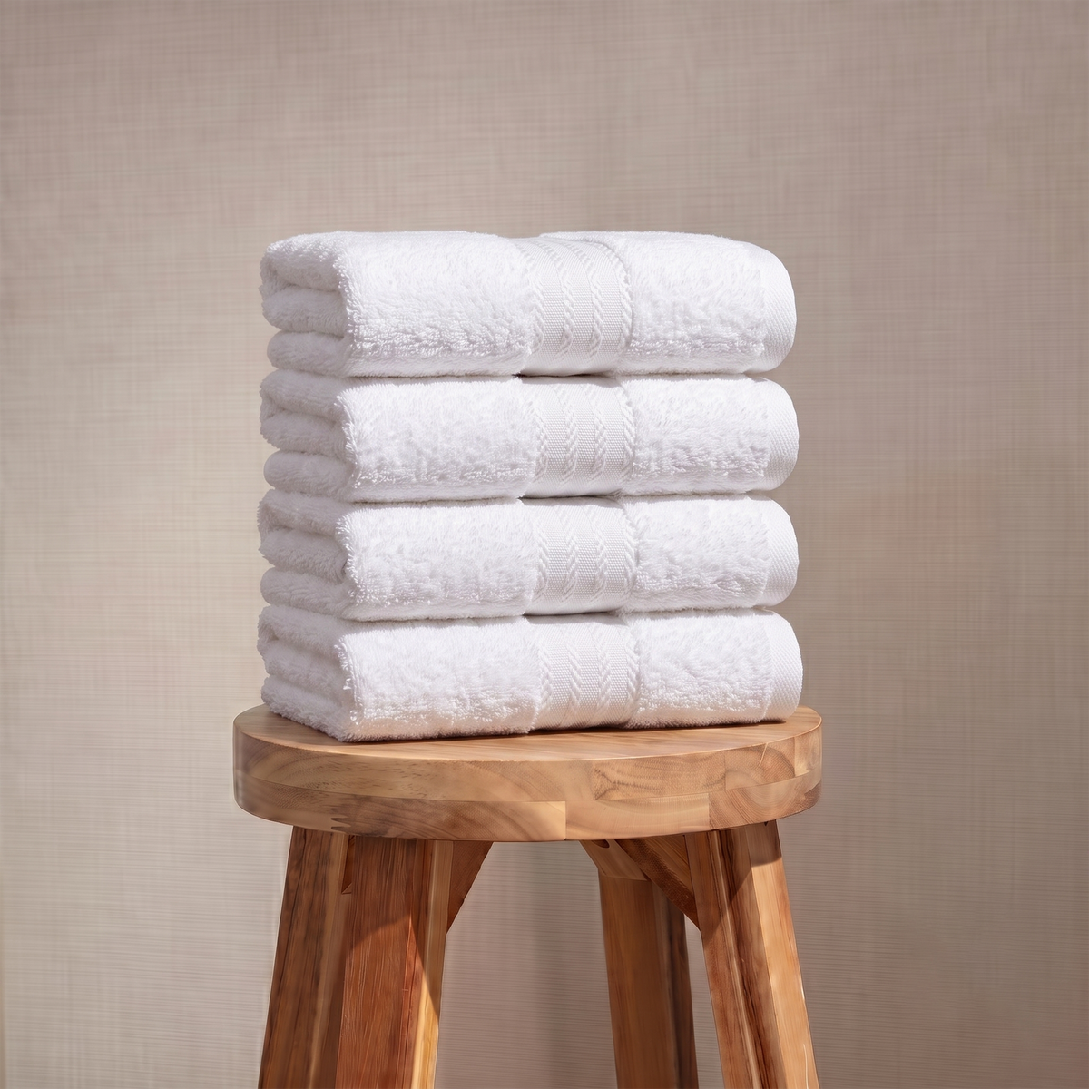 100% Organic Cotton Luxury Towels- 4 Hand Towels