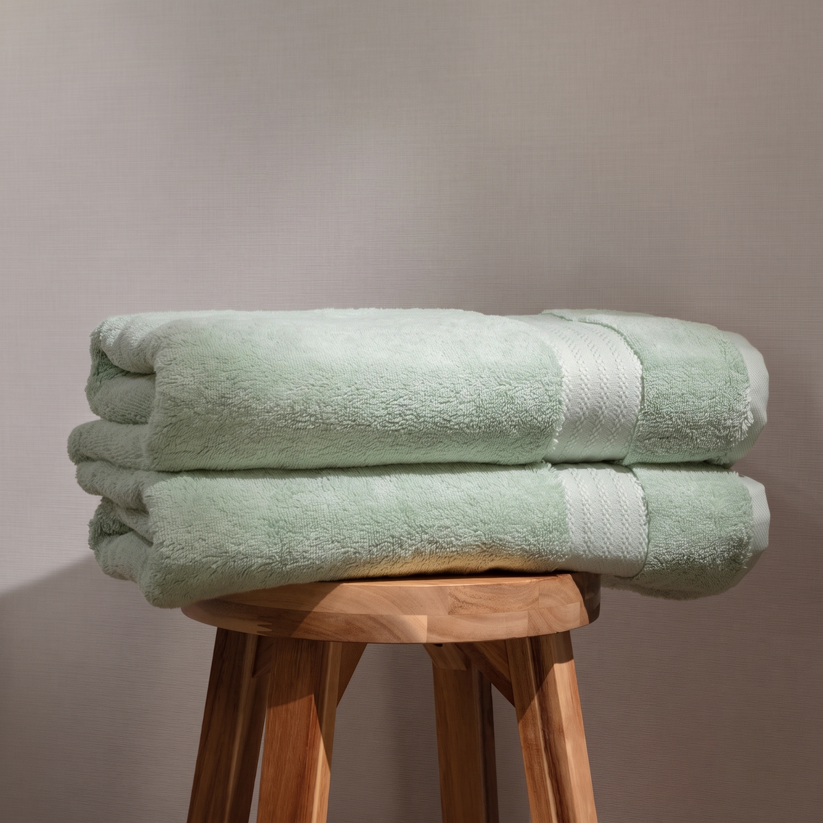 100% Organic Cotton 700 GSM- 2 Bath Towels