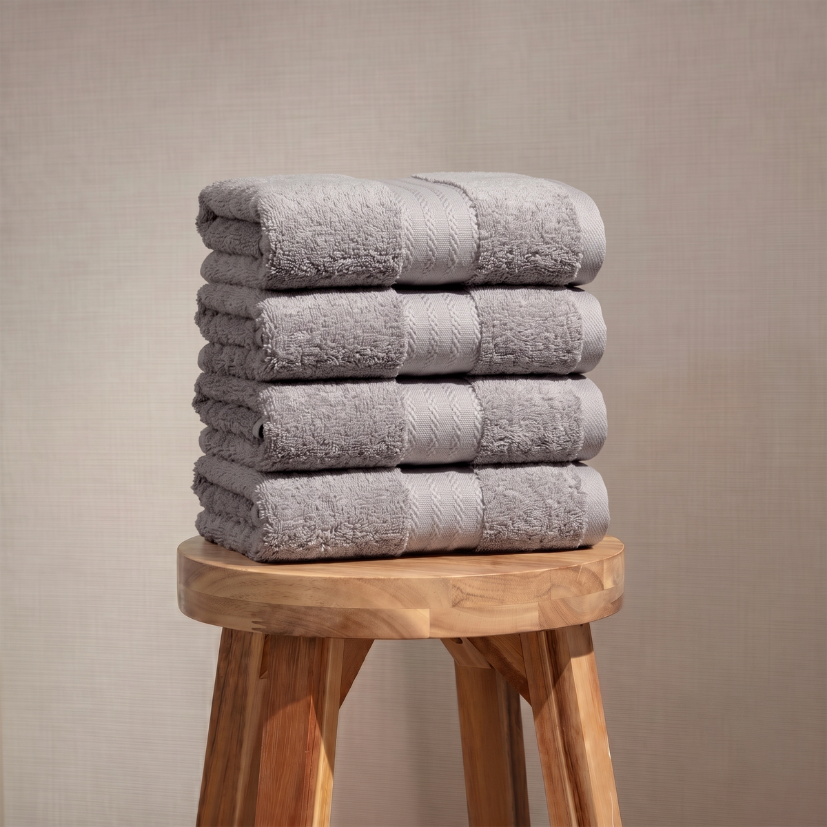 100% Organic Cotton Luxury Towels- 4 Hand Towels