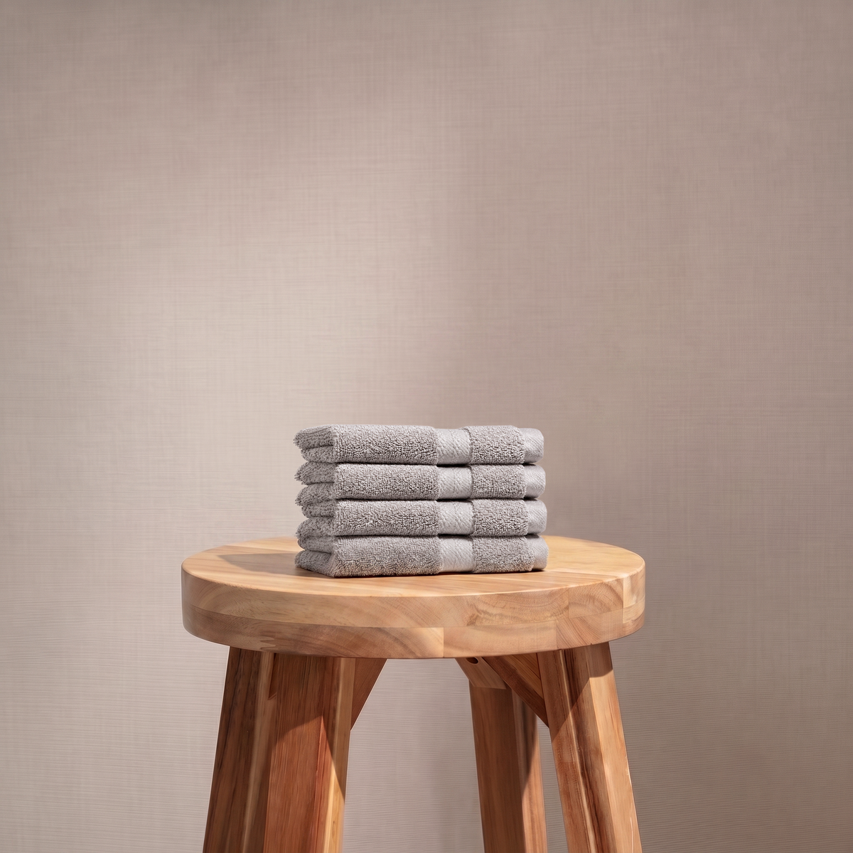 100% Organic Cotton 700 GSM- 4 Face Towels