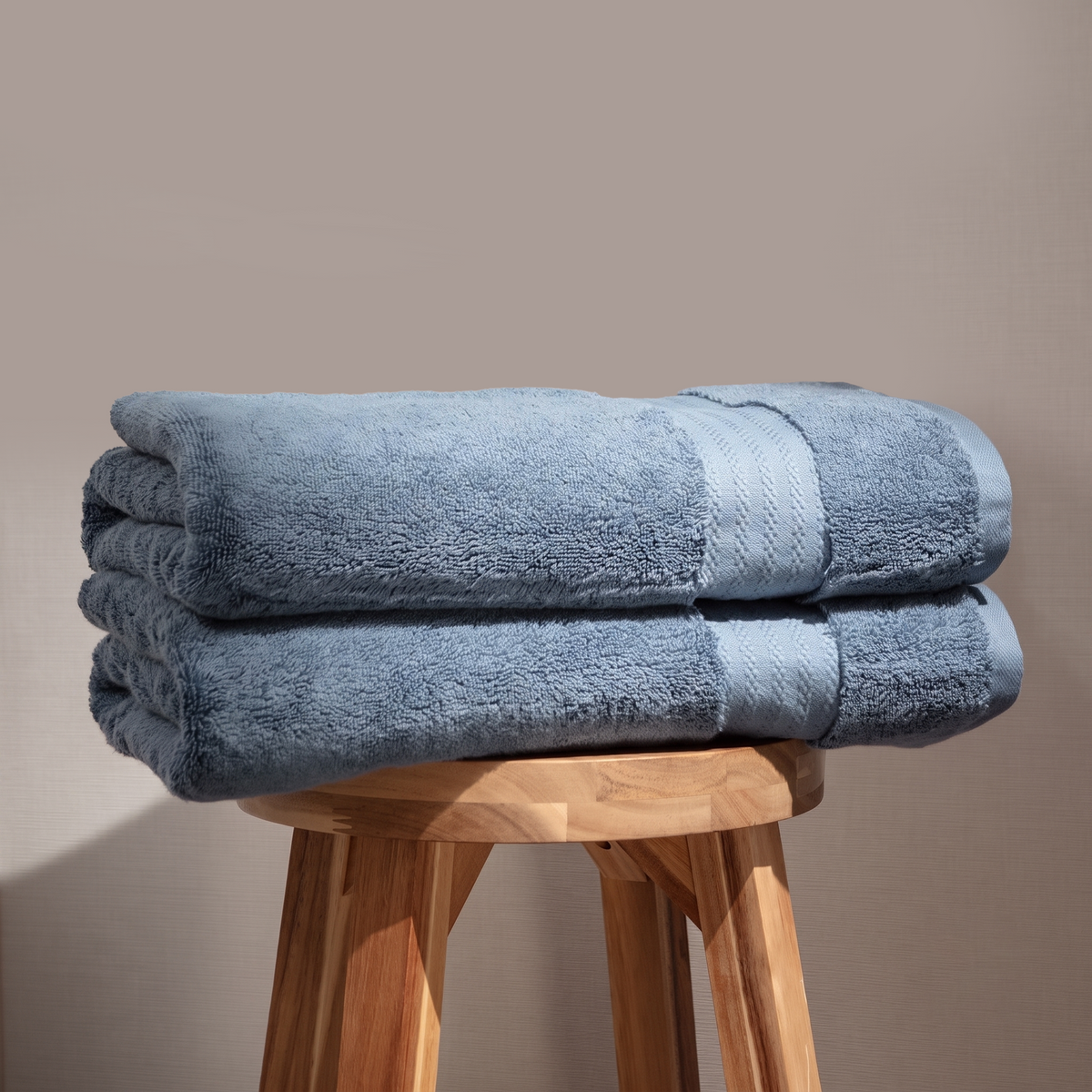 100% Organic Cotton 700 GSM- 2 Bath Towels